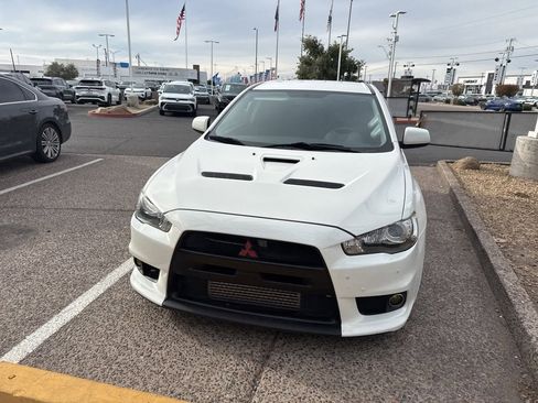 Used 2013 Mitsubishi Lancer Evolution GSR image 3