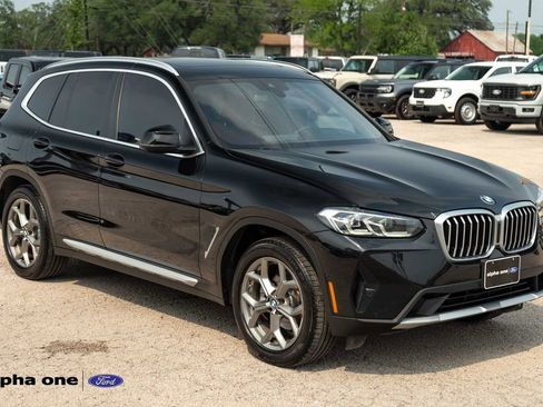Used 2023 BMW X3 xDrive30i w/ Convenience Package AWD/4WD image 3