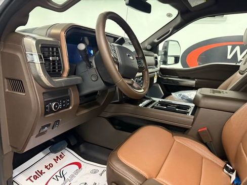 New 2026 Ford F250 4x4 Crew Cab Super Duty image 12