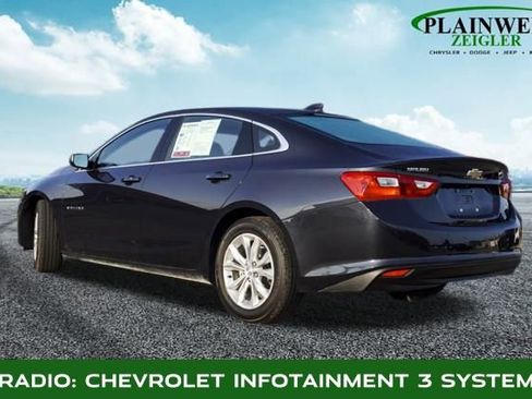 Used 2023 Chevrolet Malibu LT image 2