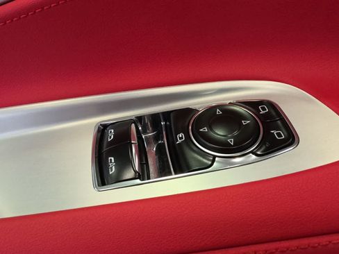 Used 2024 Chevrolet Corvette Stingray Preferred Cpe w/ 2LT RWD image 18