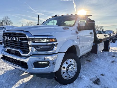 Used 2025 RAM 5500 Tradesman image 3