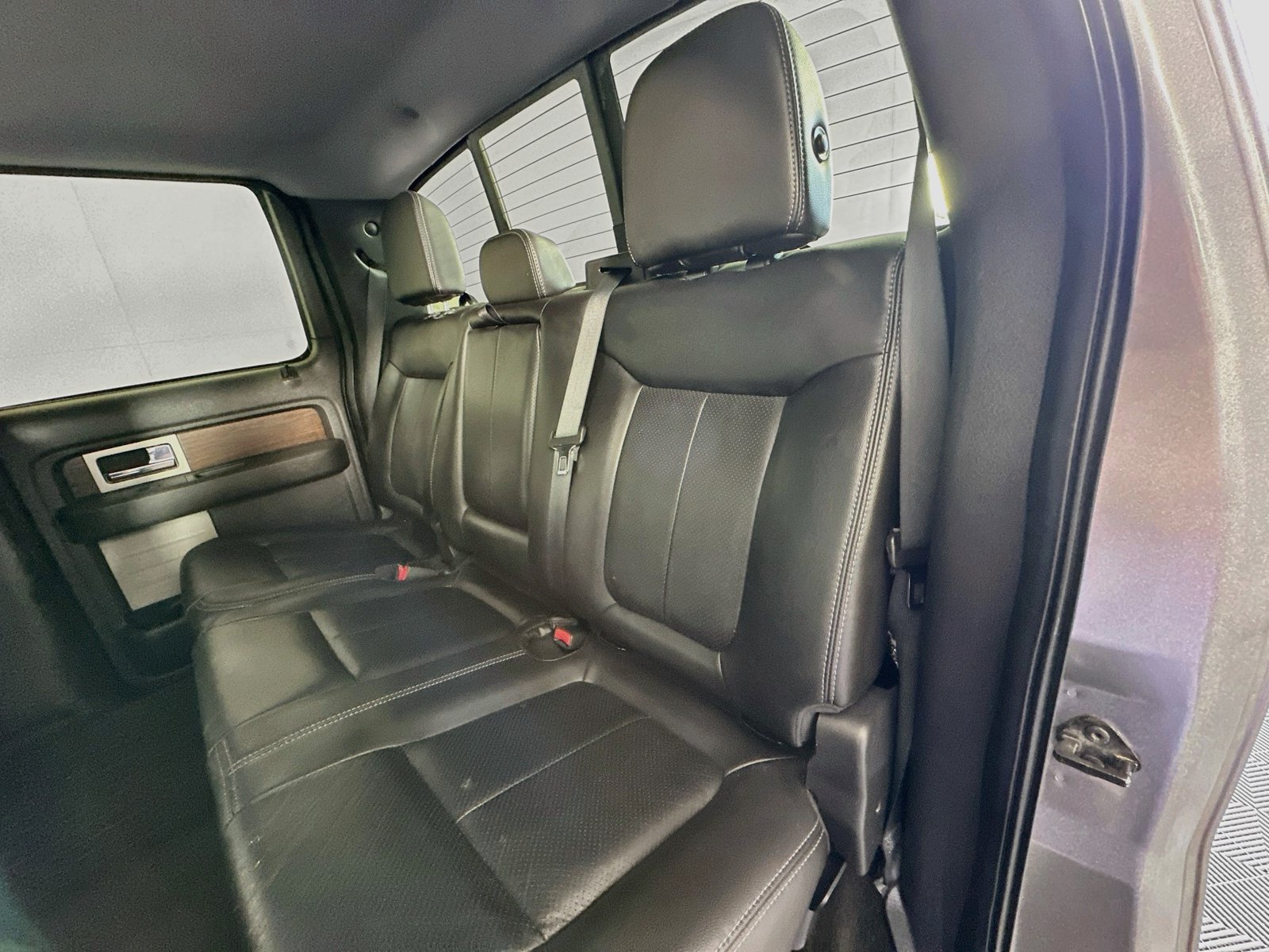 Used 2014 Ford F150 Lariat w/ Equipment Group 502A Luxury AWD/4WD image 24