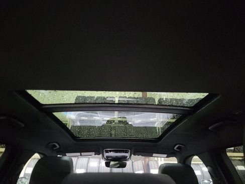 Used 2024 Land Rover Range Rover Velar Dynamic SE image 27