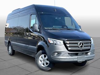 New 2026 Mercedes-Benz Sprinter 2500 video 2