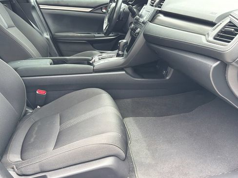 Used 2019 Honda Civic Sport image 17