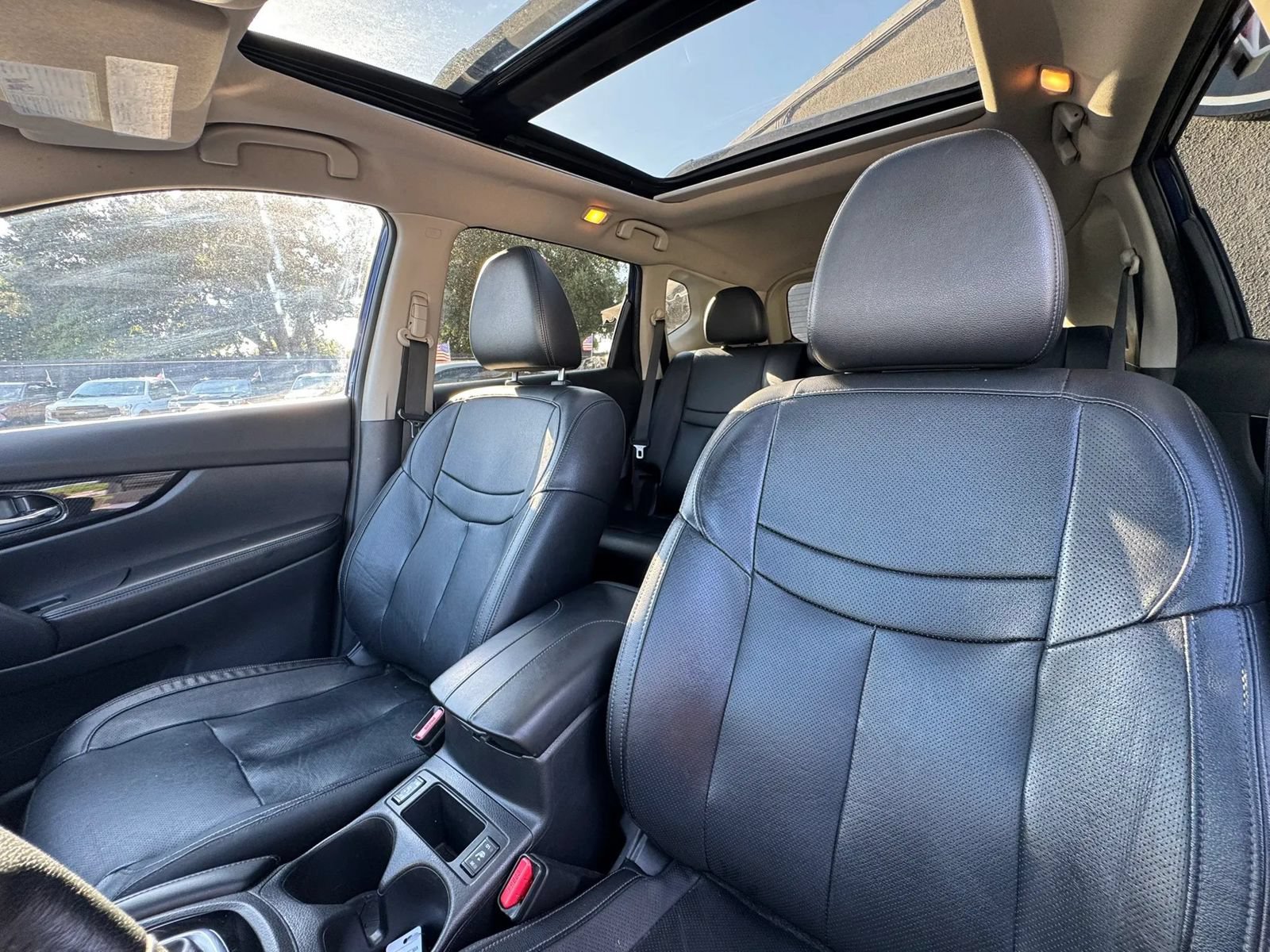Used 2019 Nissan Rogue SL w/ Premium Package AWD/4WD image 40