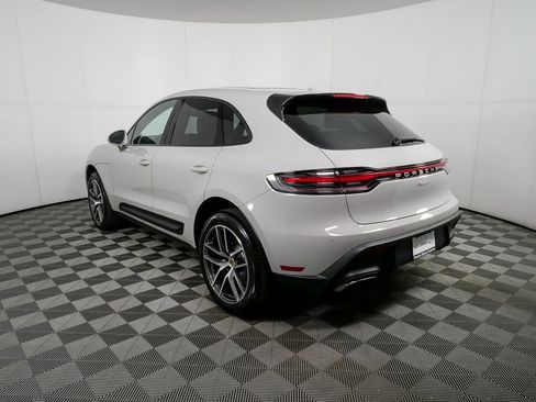 New 2026 Porsche Macan image 30