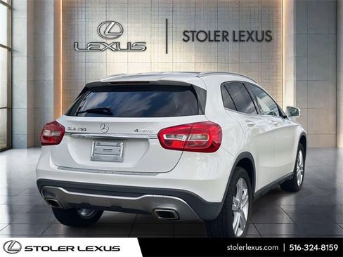 Used 2019 Mercedes-Benz GLA 250 4MATIC image 4