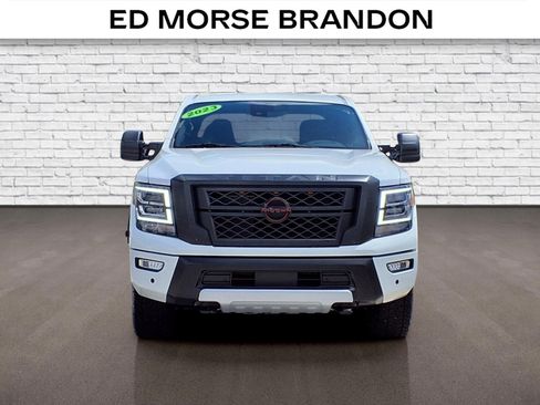 Used 2023 Nissan Titan PRO-4X AWD/4WD image 7
