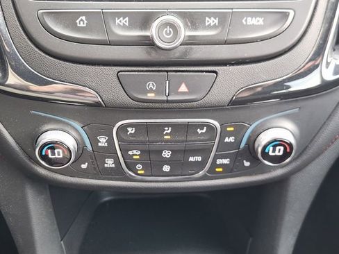 Used 2023 Chevrolet Equinox RS w/ RS Leather Package image 16