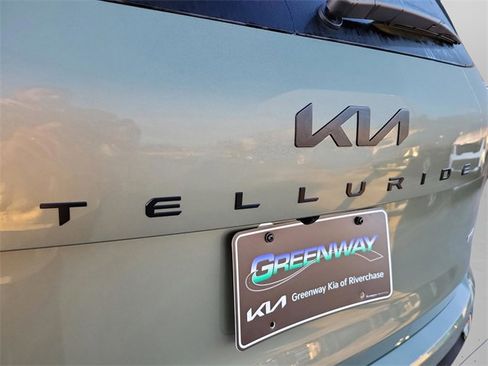 Certified 2025 Kia Telluride SX X-Line image 8