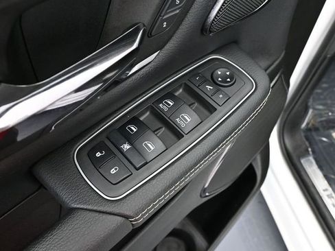 Used 2022 RAM 1500 Laramie image 23