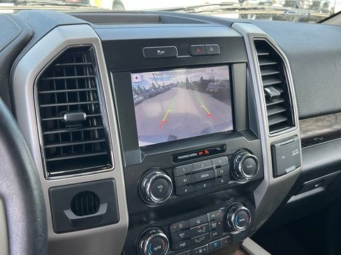 Used 2019 Ford F150 Lariat RWD image 33
