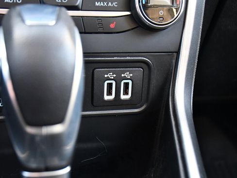 Used 2022 Ford EcoSport SE w/ SE Convenience Package image 29