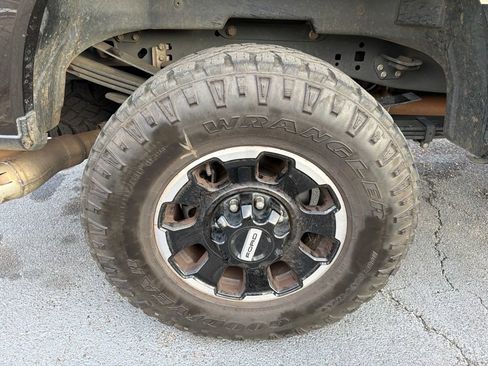 Used 2025 Ford F250 King Ranch w/ Tremor Off-Road Package AWD/4WD image 5