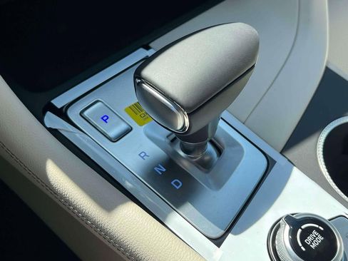 New 2026 Genesis G70 2.5T AWD/4WD image 10