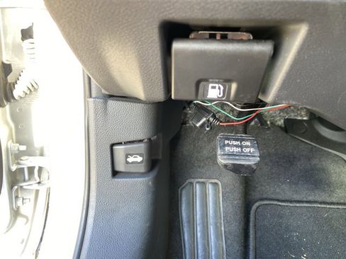 Used 2024 Nissan Altima 2.5 SV image 43