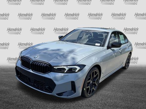 New 2026 BMW 330i Sedan w/ M Sport Package RWD image 5