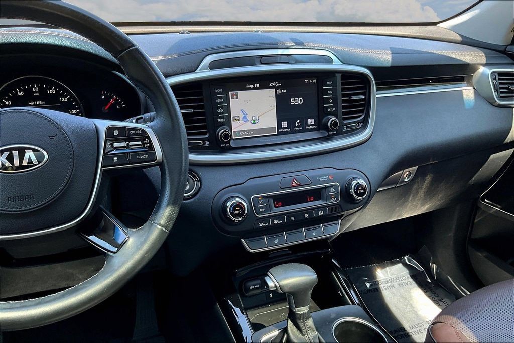 Used 2020 Kia Sorento SX FWD image 11