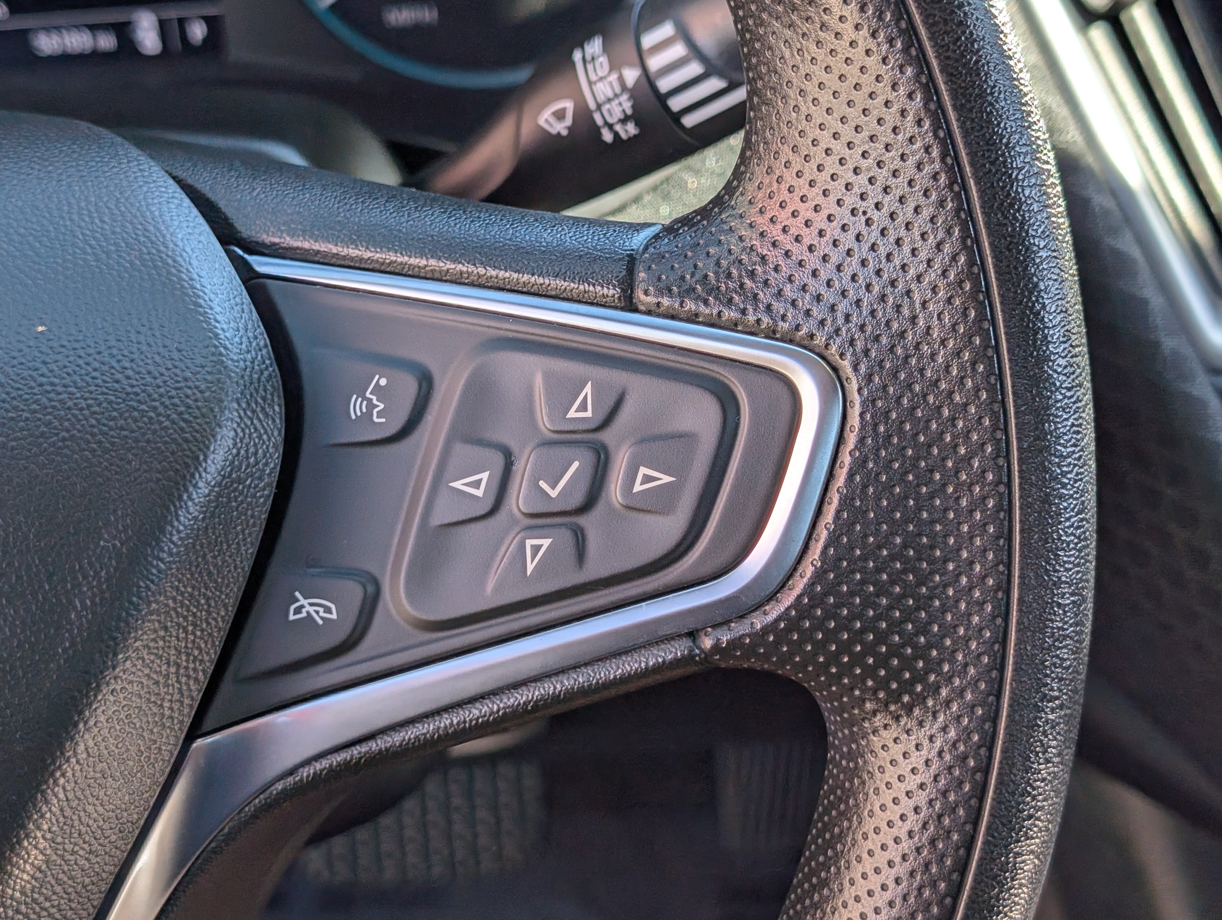 Used 2024 Chevrolet Malibu LT FWD image 22