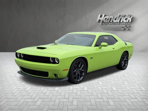 Used 2023 Dodge Challenger R/T w/ Plus Package RWD image 5