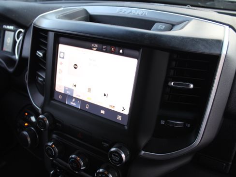 Used 2024 RAM 2500 Big Horn w/ Bed Utility Group image 18