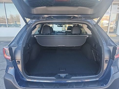 Used 2023 Subaru Outback Limited image 6