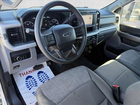 Used 2025 Ford F250 XLT image 12