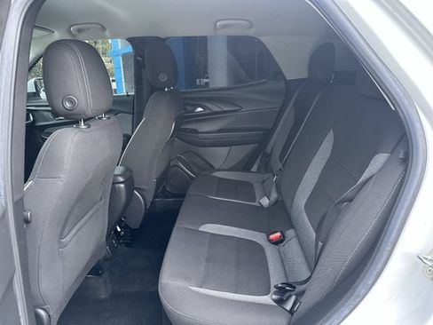 Used 2022 Chevrolet TrailBlazer LT w/ Convenience Package AWD/4WD image 27