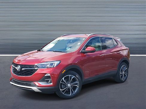 Used 2020 Buick Encore GX Essence w/ Advanced Technology Package image 1