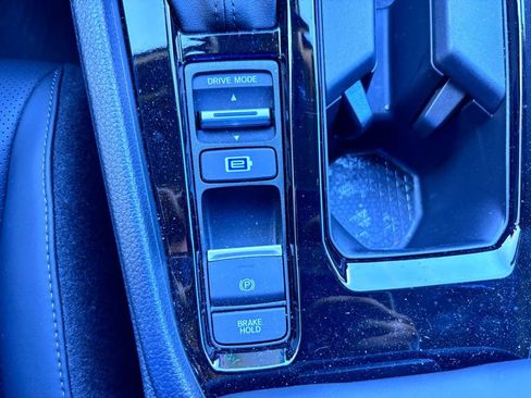 Used 2025 Honda Accord EX-L image 25