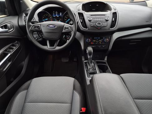 Used 2018 Ford Escape SE FWD image 14