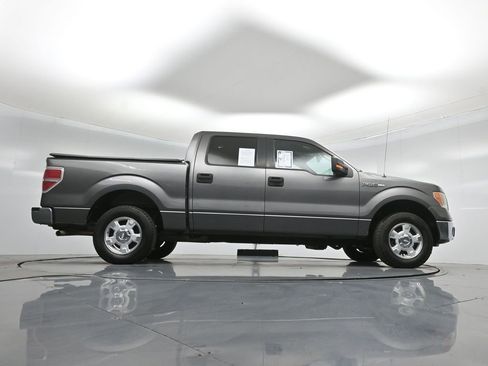 Used 2013 Ford F150 XLT w/ Mid Equipment Group image 44