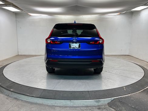 Used 2023 Honda CR-V EX image 4