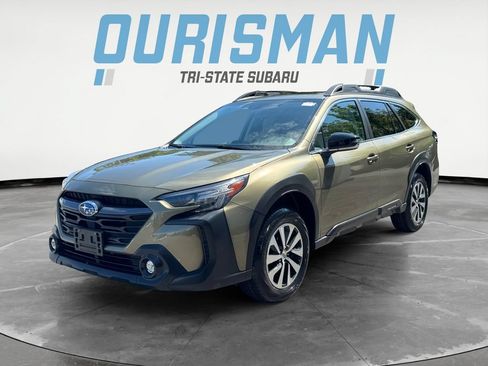 Certified 2024 Subaru Outback Premium AWD/4WD image 2