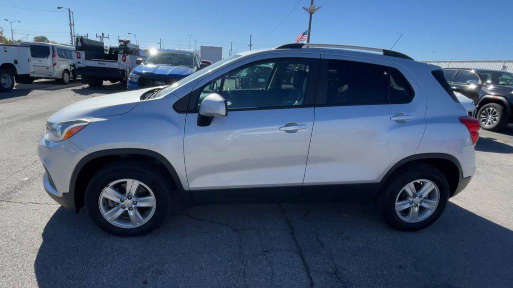 Used 2022 Chevrolet Trax LT w/ Driver Confidence Package AWD/4WD image 7