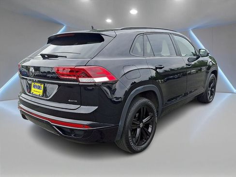 Used 2023 Volkswagen Atlas Cross Sport SEL R-Line AWD/4WD image 4