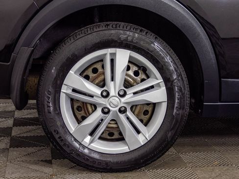 Used 2022 Nissan Kicks S FWD image 50
