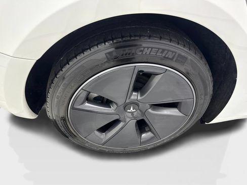 Used 2023 Tesla Model 3 Standard Range RWD image 78