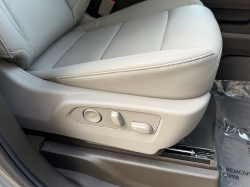 New 2026 GMC Sierra 1500 SLT w/ SLT Premium Plus Package image 30