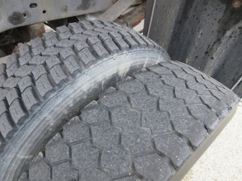 Used 2015 Ford F450 XL w/ Snow Plow Prep Package image 25