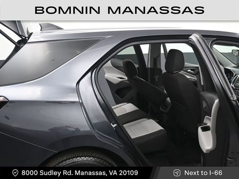 Used 2022 Chevrolet Equinox LS w/ LS Convenience Package image 10