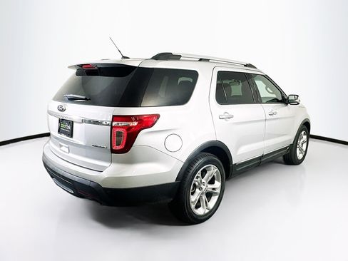 Used 2014 Ford Explorer Limited w/ Equipment Group 301A FWD image 9