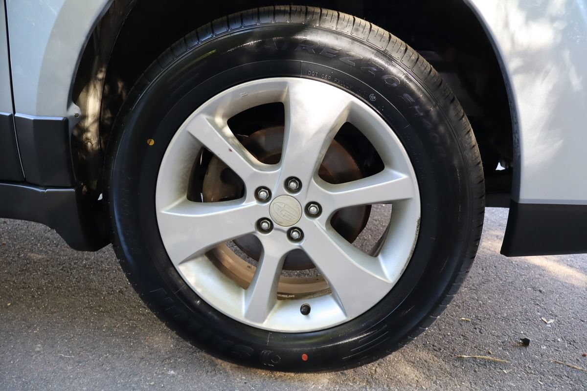 Used 2013 Subaru Outback 2.5i Premium AWD/4WD image 43