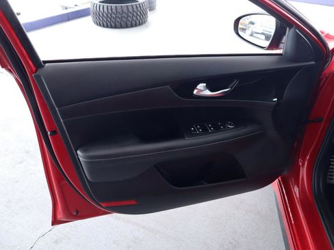 Used 2024 Kia Forte GT-Line w/ GT-Line Premium Package FWD image 12