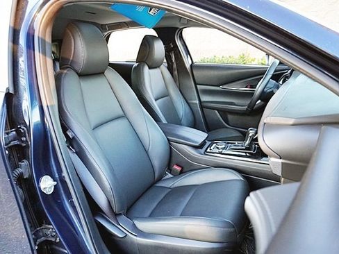 Used 2024 MAZDA CX-30 AWD 2.5 S w/ Preferred Package image 12