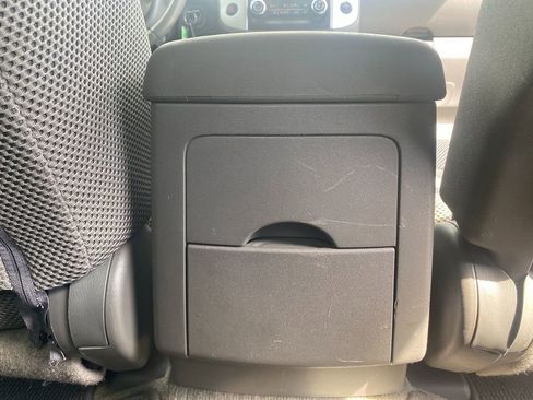 Used 2014 Nissan Frontier SV w/ SV Value Truck Package image 27