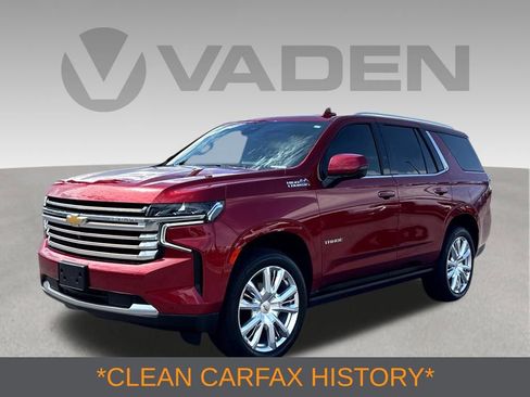 Used 2024 Chevrolet Tahoe High Country RWD image 3