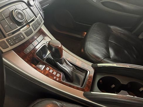 Used 2013 Buick LaCrosse Leather image 18